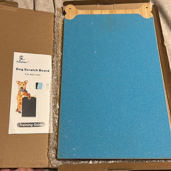 FL FALATIER Bamboo Dog Scratch Pad for Large Dog - Double Sided - Picture 10 of 12